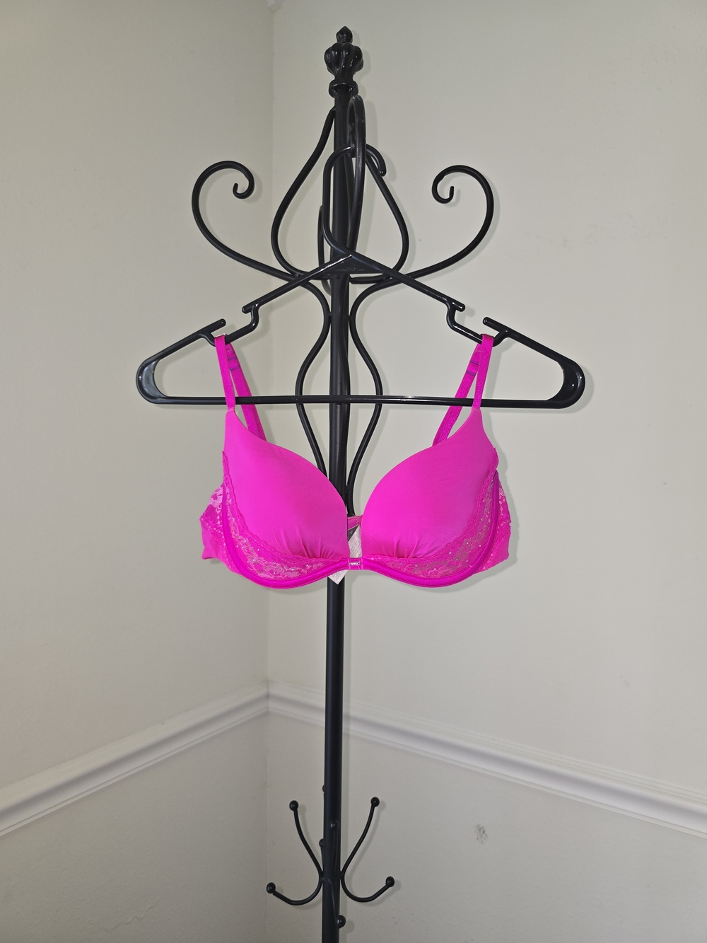 Victoria's Secret Neon Pink Lace-Trim Push-Up Bra